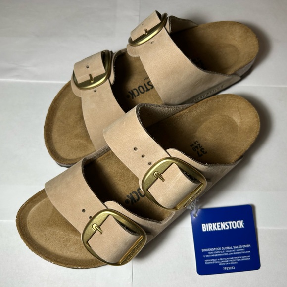 Birkenstock Shoes - NWT🌷(37) Birkenstock Big Buckle Arizona Oiled Leather Tobacco Brown Sandals